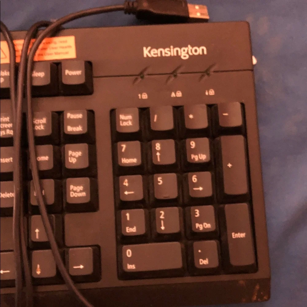 Kensington Black Wired Keyboard